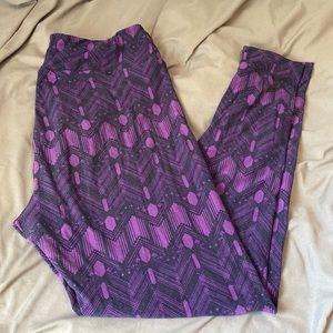 LuLaRoe leggings, TC tall & curvy - super soft!